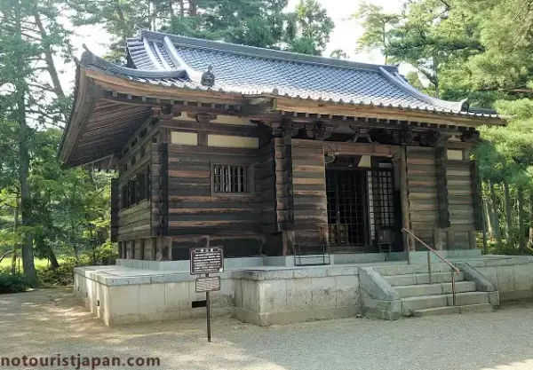 Jodo garden pond at Motsuji Temple (毛越寺) in Iwate Prefecture, a serene UNESCO World Heritage site